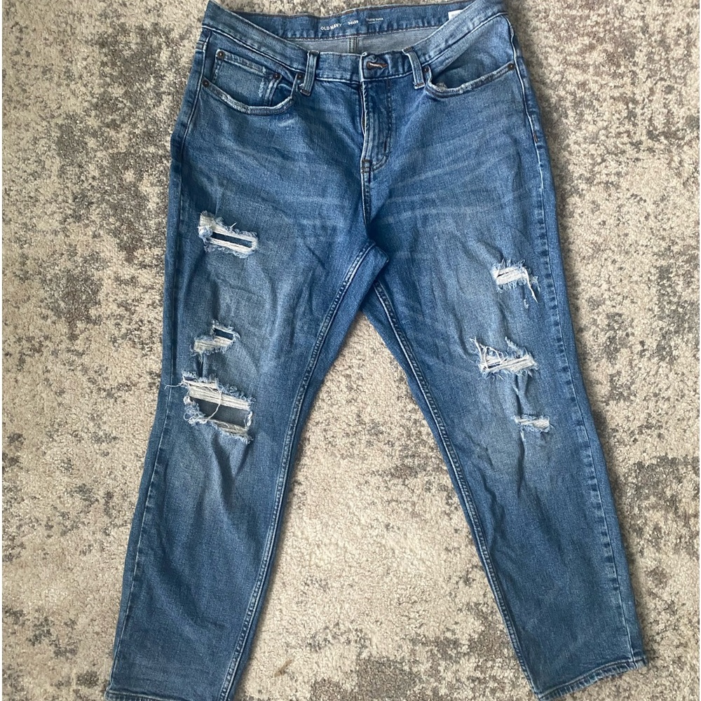 Old Navy Distressed Athletic Tapered Built-In-Flex 34×30